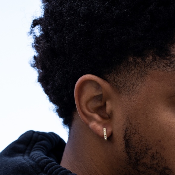 Men's Yellow Gold Sterling Silver Fully Iced Cz Small Spike Huggie Hoop Earrings - Picture 5 of 5